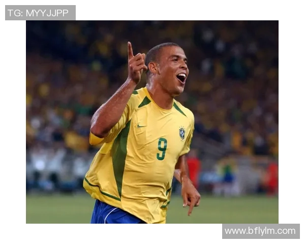 大罗足球传奇风采高清头像欣赏与回顾足球巨星的辉煌瞬间