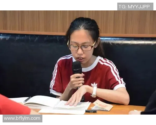 改造足球队长的成长之路与团队协作的力量探讨