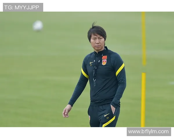 梁振宇足球之路：从青涩少年到职业球员的奋斗历程与心路历程