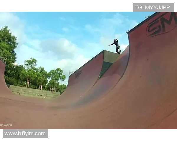 滑板文化的崛起:深入探讨上海滑板队员的个人技术与风格发展